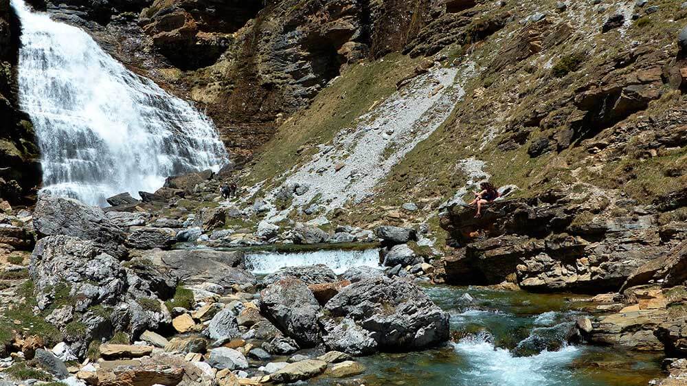 Cascada de la Cola de Caballo