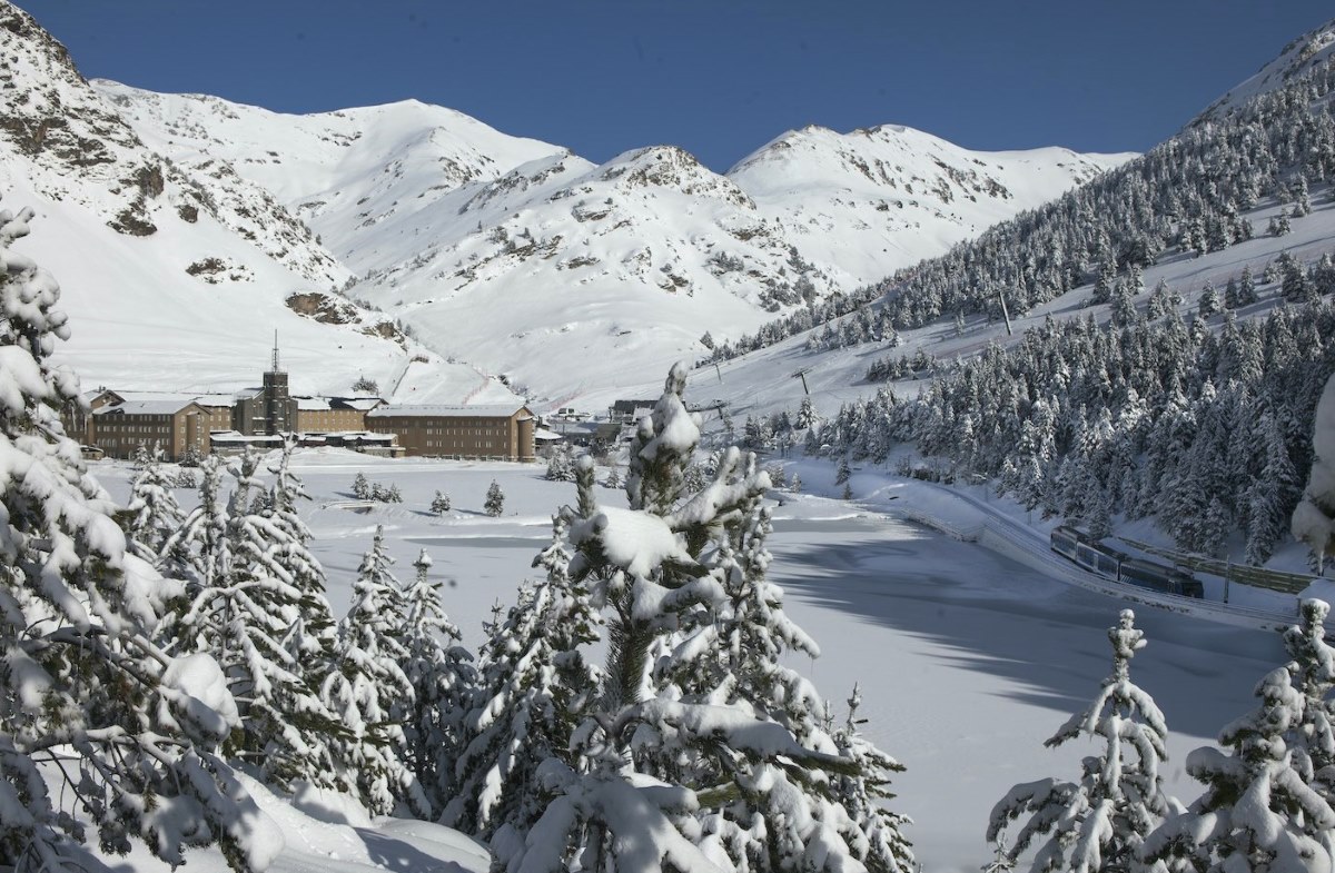 Vall de Núria, cuando el Cremallera se transforma  en una "experiencia"