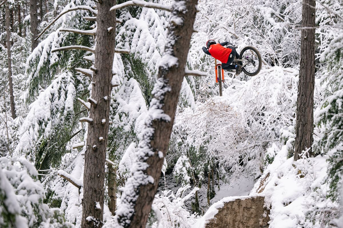 Pal Arinsal abre su Bike Park todo el año: Esquía y pedalea en la misma jornada