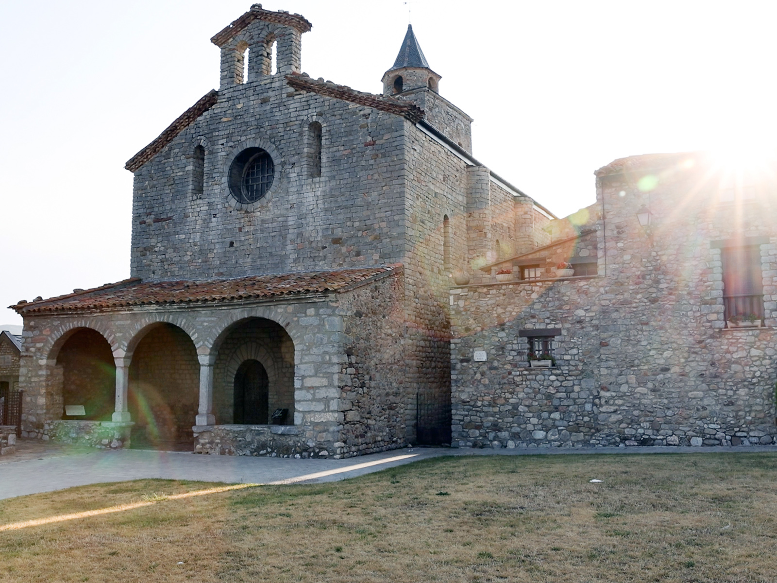 Iglresdeaventuraesia-Santa-Marïa-de-Talló-Cerdanya-luga