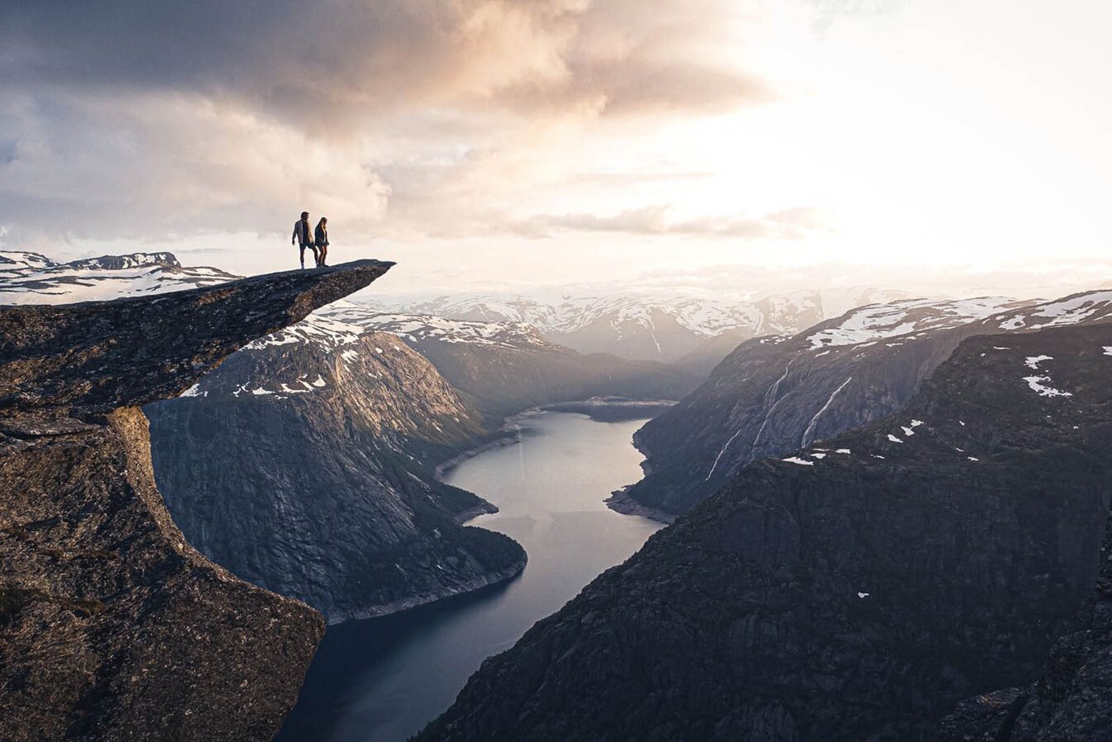 Trolltunga_©Trolltunga_Active_lugares_de_aventura.jpg 