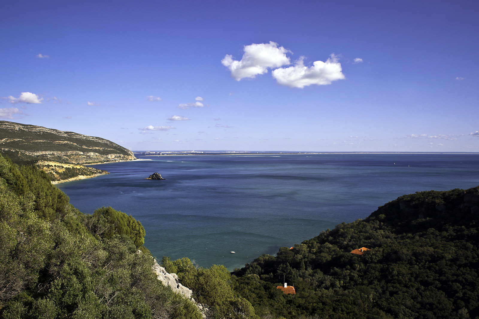 arrabida-3-©-Turismo-de-Lisboa.jpg 