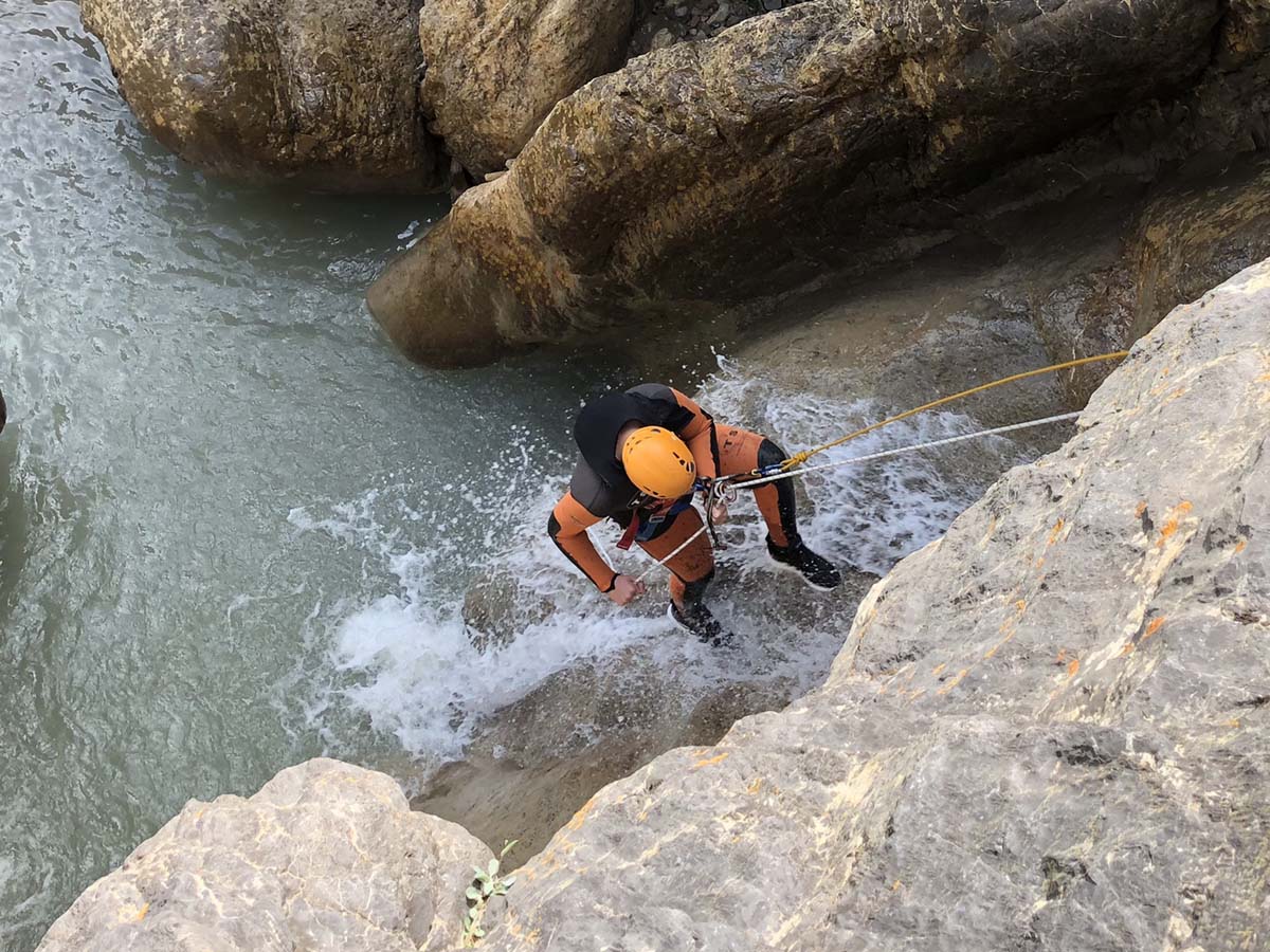 descenso-barrancos-torrent-forat-negre-foto-ivan-sanz