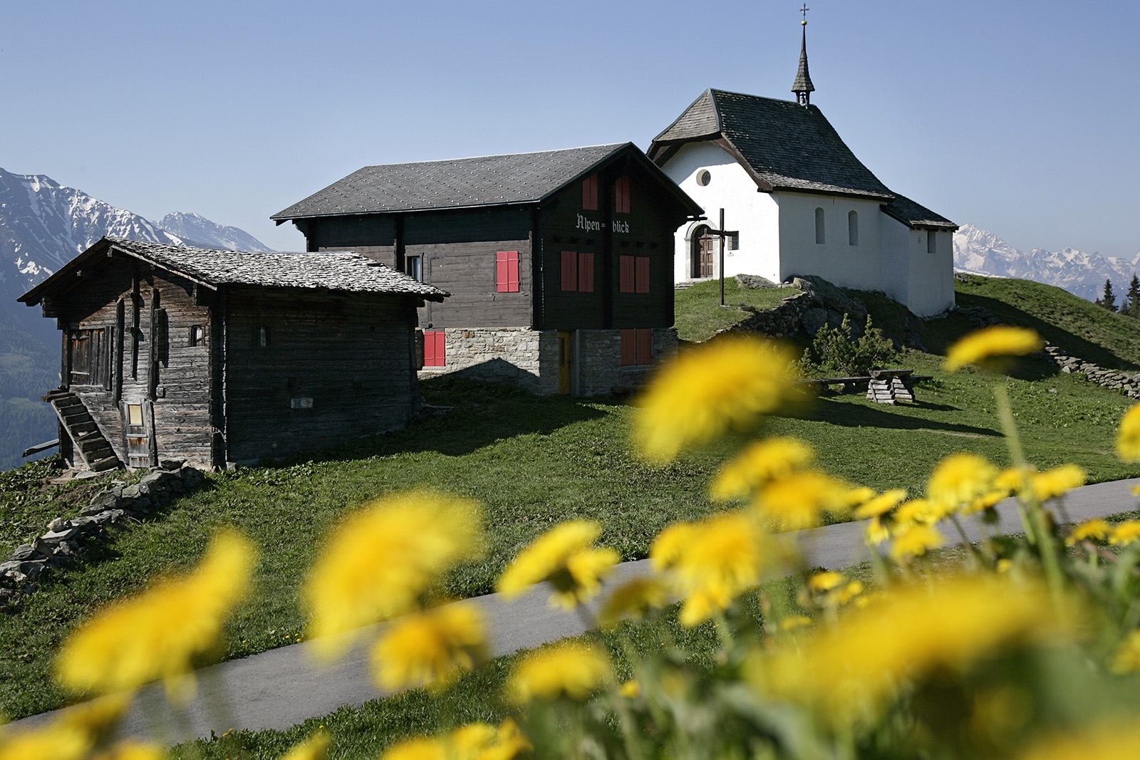 kapelle-maria-zum-schnee-bettmeralp_25342880831_o copia.jpg 