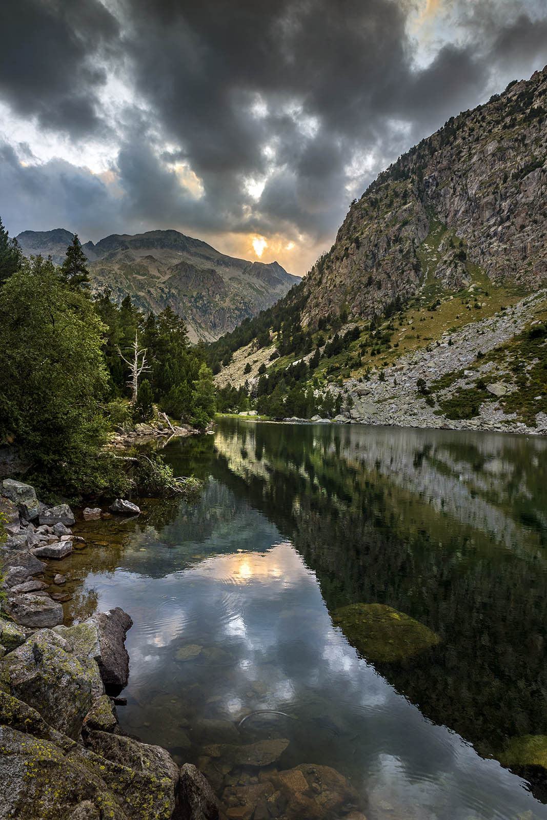 Parque Nacional de Aigüestortes y Estany de Sant Maurici. Fotografía: Arxiu Patronat de Turisme Vall de Boí. Autor: Òscar Rodbag