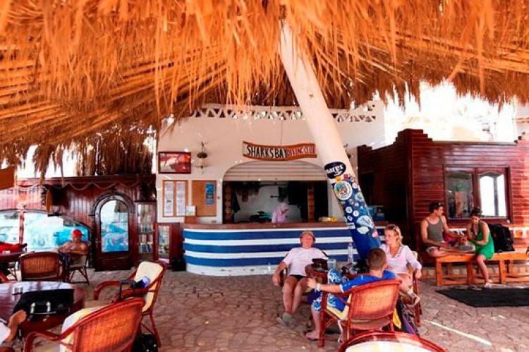 centro de buceo Sharks Bay, en pleno Mar Rojo