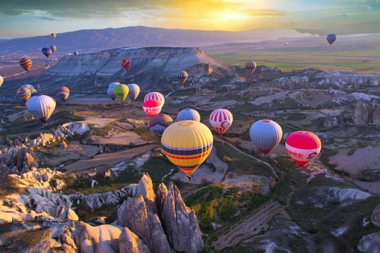 Globos en la Capadocia. Fotografía: Pixabay. Autor: Mehmet Turgut Kırkgöz 