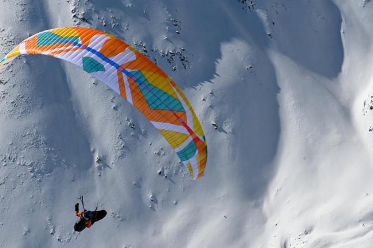 Vive el invierno en el Ariège: 8 actividades singulares en el Pirineo francés