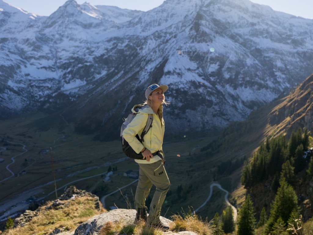 Loke Shell Hiking Jacket el mejor aliado de la montaña