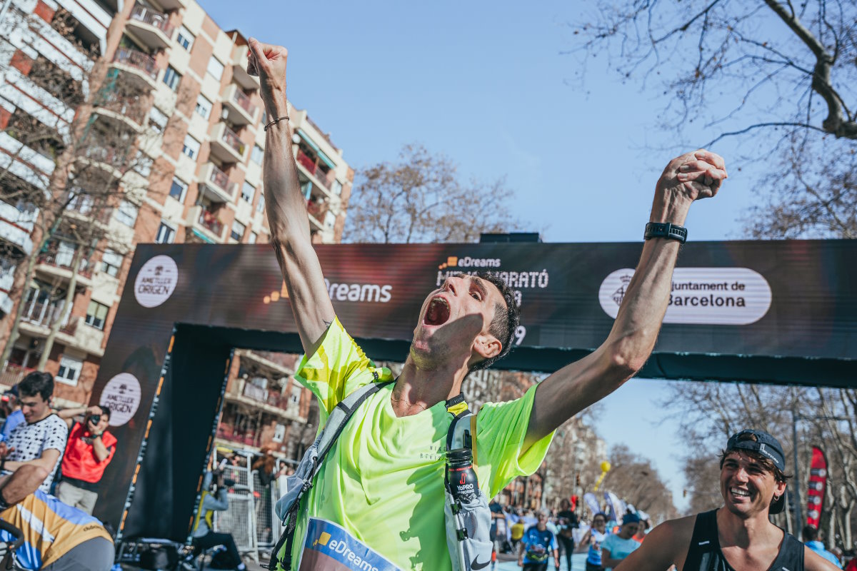 ¡Álex Roca no tiene límites! conquista su sexta Media Maratón en Barcelona