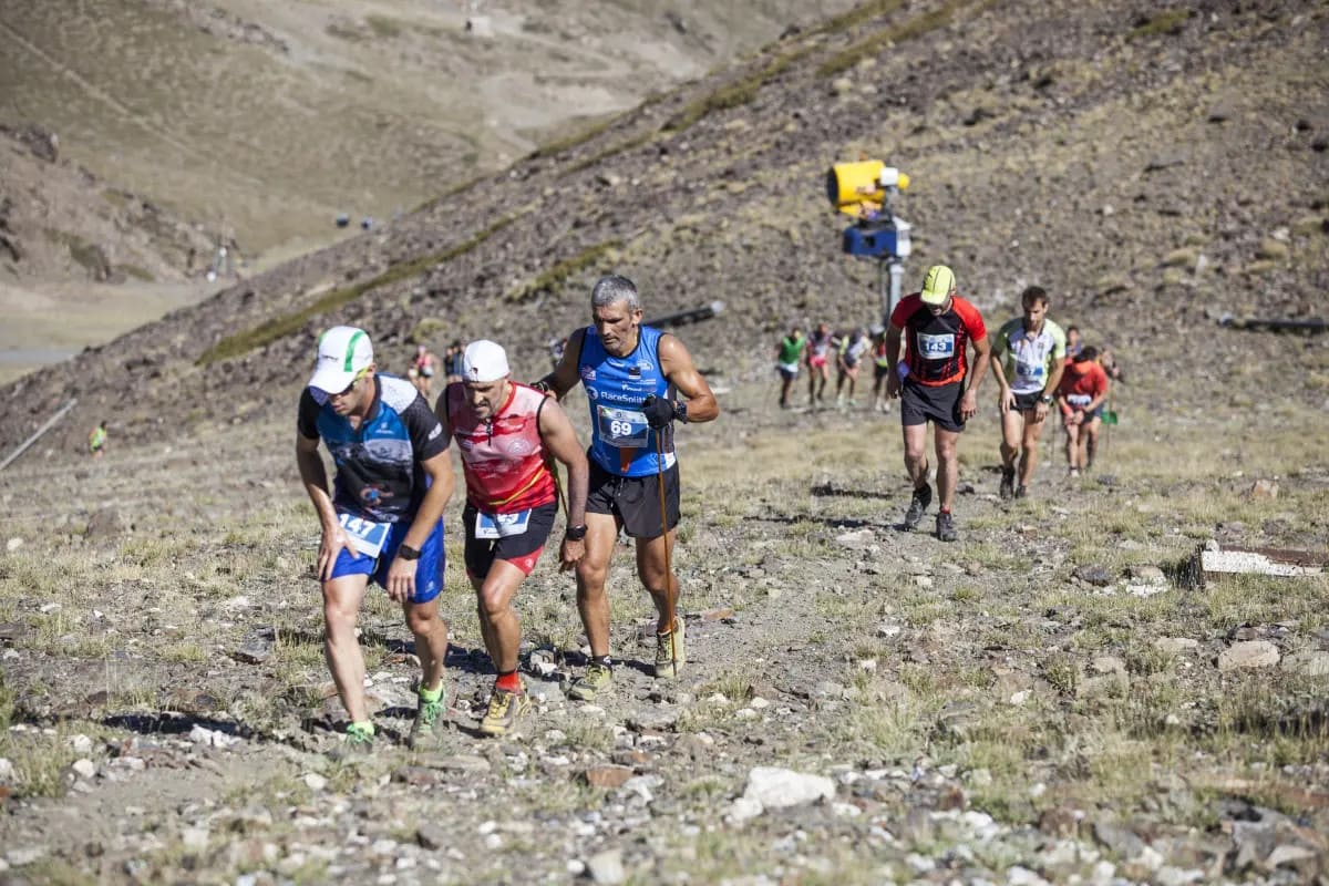 La Copa del Mundo de carreras verticales vuelve a Sierra Nevada