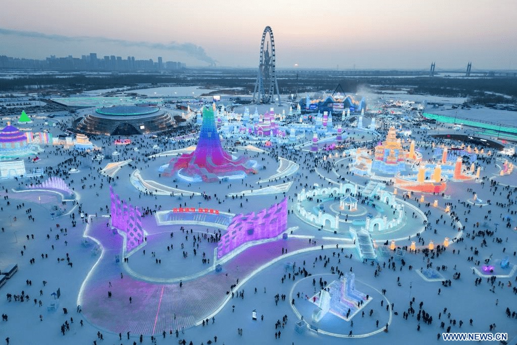 El Festival Internacional de Esculturas de Hielo y Nieve de Harbin: Una maravilla gélida que Impulsa la economía