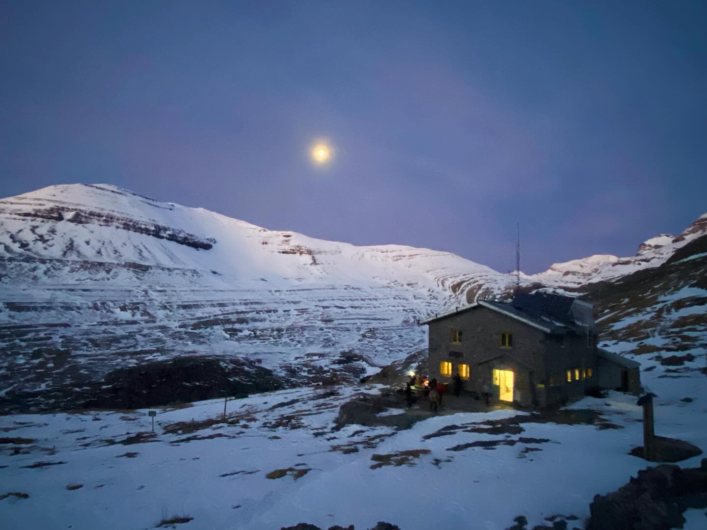 El Refugio de Góriz, un símbolo renovado tras 18 años de obras