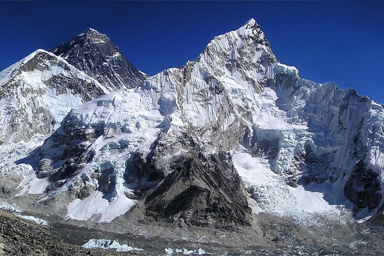 El Everest crece de forma imparable gracias a la erosión del río Arun