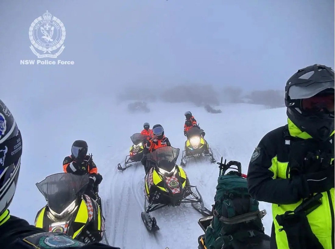 7 senderistas rescatados tras quedar atrapados por nieve y niebla en los Alpes Australianos