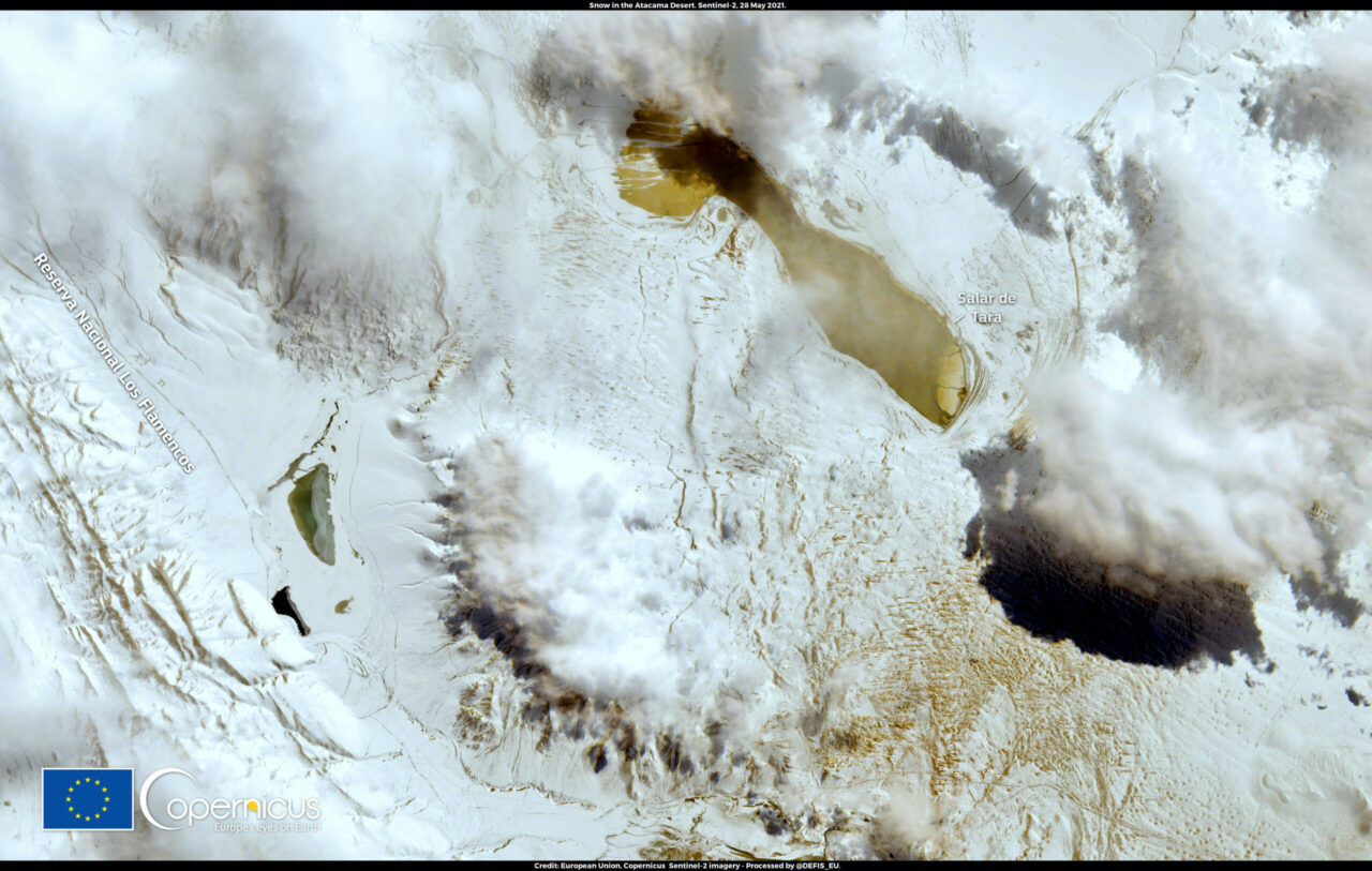 Nieva en el desierto de Atacama, el más seco del mundo