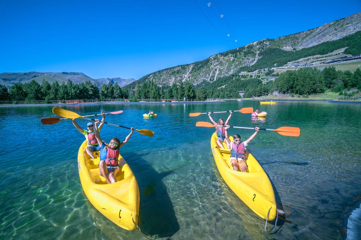 Canoas en el Mont Magic Canilo