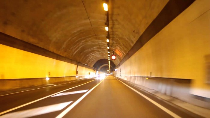 Interior del Túnel del Cadí