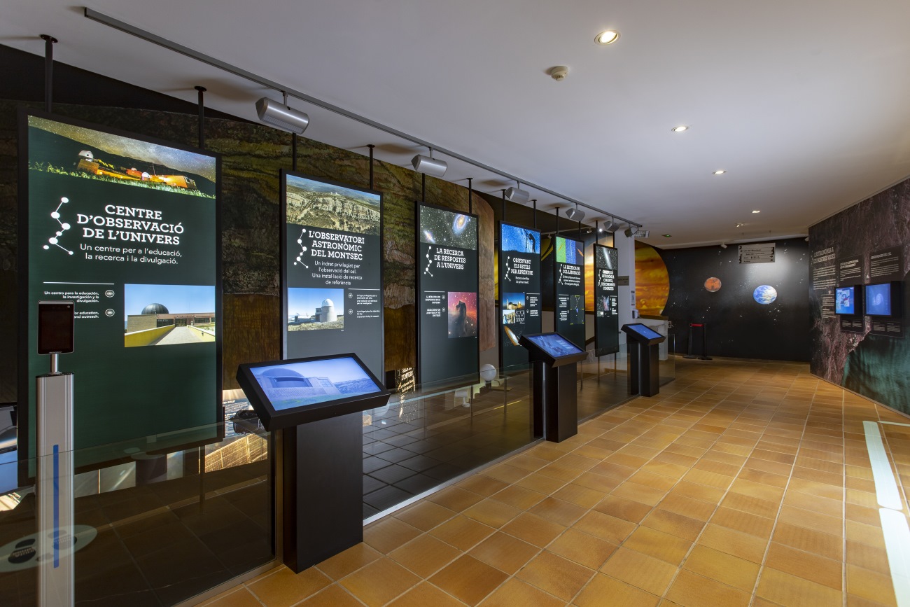 Exposición permanente del Centro de Observación del Universo.