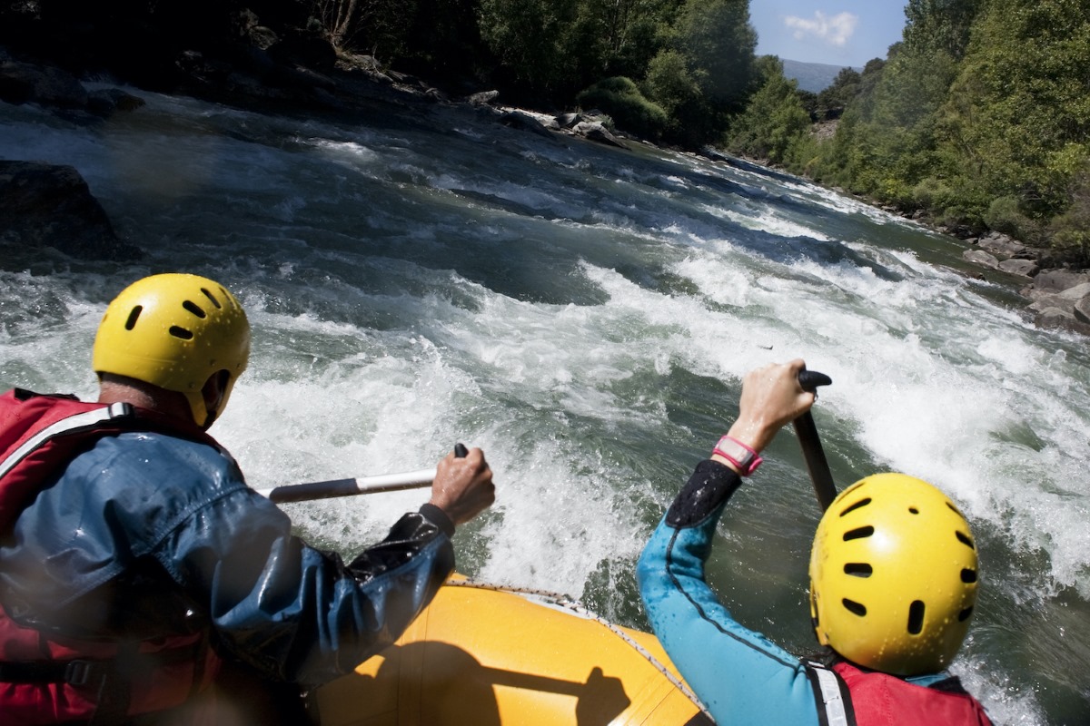 La Noguera Pallaresa es considerado uno de los mejores ríos de Europa para la práctica del rafting.
