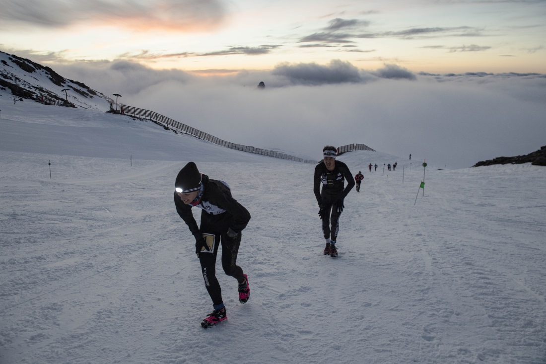 snow running