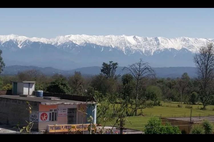 El Himalaya es visible desde 230 km por primera vez desde la Segunda Guerra Mundial