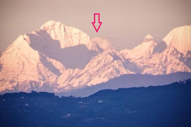 El Monte Everest es visible desde Katmandú, Nepal, por primera vez en muchos años