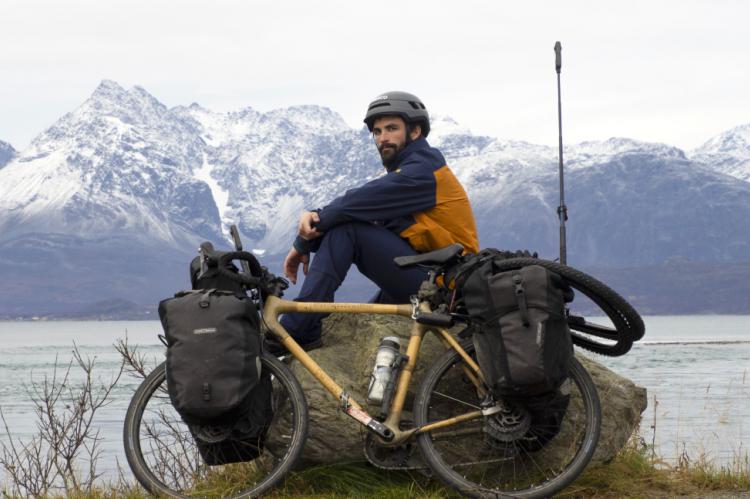 La gran aventura de Sergi Unanue: ¡7.000 km atravesando Europa en una bicicleta de bambú!