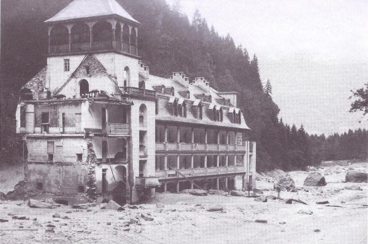 La historia se repite: hace 130 años, el deshielo de un glaciar dejó 175 muertos en los Alpes