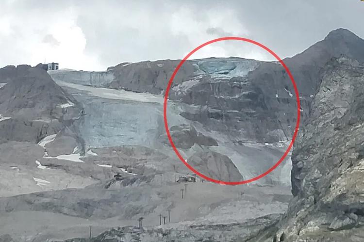 Los equipos de rescate siguen buscando a los 13 desaparecidos por el derrumbe del serac en la Marmolada 