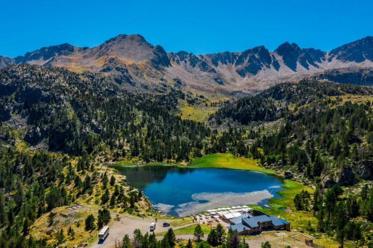 El restaurante LLac de Pessons en Grandvalira lleva 30 años siendo un referente gastronómico 
