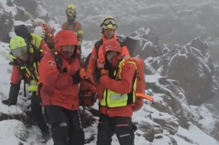 Rescados tres excursionistas en el Pirineo de Lleida atrapados por el mal tiempo
