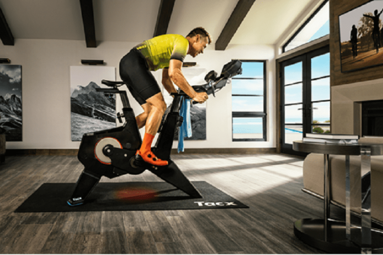Pedaleando bajo techo: Tacx® de Garmin te lleva al siguiente nivel