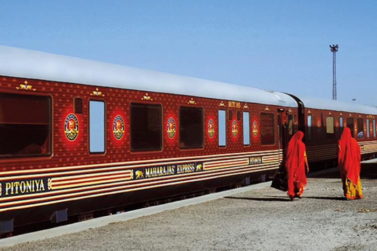 Cómo es viajar en uno de los trenes más lujosos del mundo como un marajá 