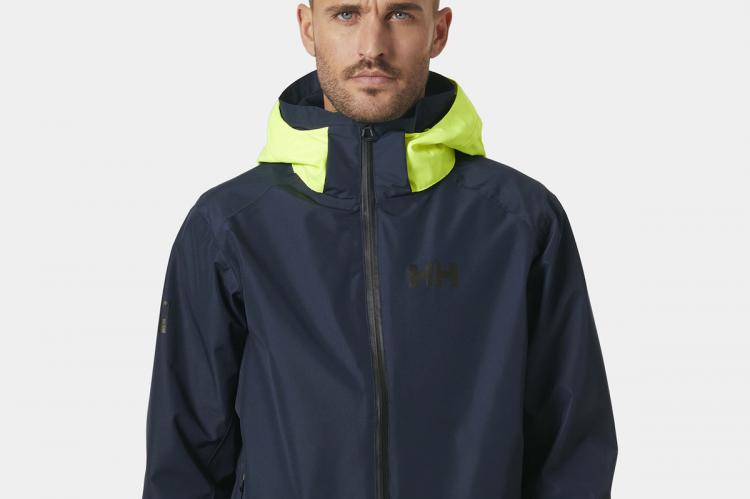 Helly Hansen lanza chaqueta náutica inspirada en la Copa América
