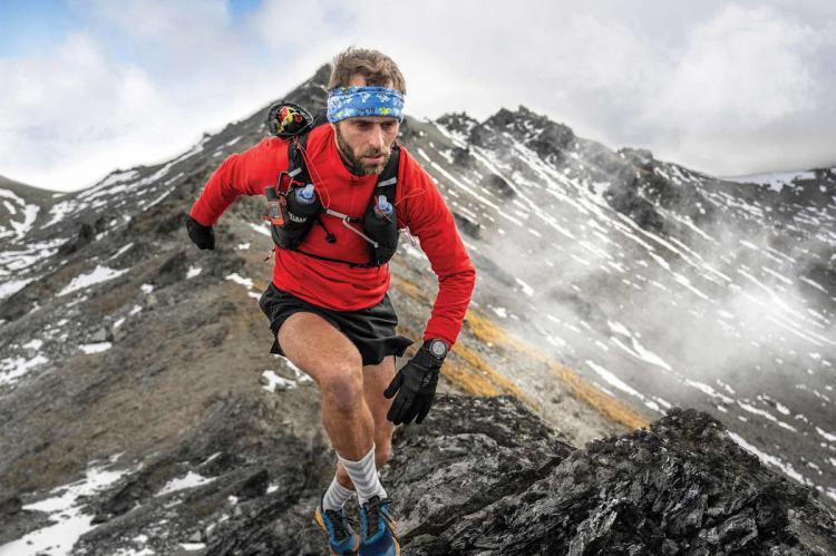 Garmin Enduro 3 ofrece 320 horas de autonomía en modo GPS y funciones avanzadas para entrenadores