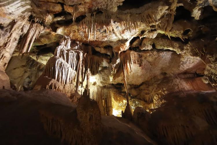 Teruel muestra sus entrañas de cristal