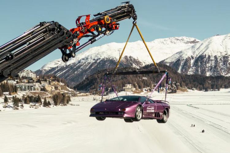 Modelos icónicos de Lamborghini conquistan el lago helado de St. Moritz