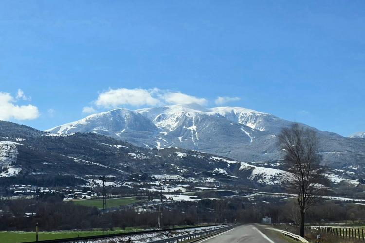 Las nevadas de final de invierno auguran una primavera con nieve y agua 