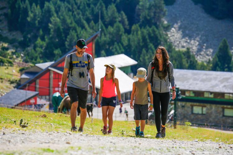 Vallter inaugura el verano con rutas de senderismo, ciclismo y naturaleza en estado puro