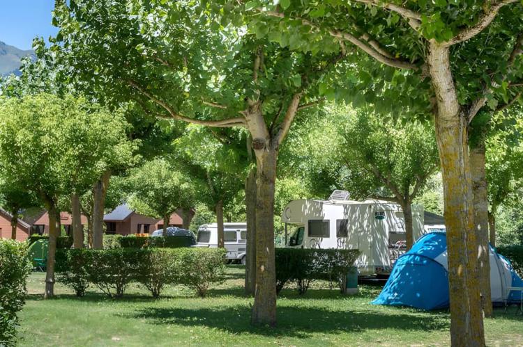 Camping y desarrollo rural: un modelo turístico que ya mueve 1.300 millones de euros