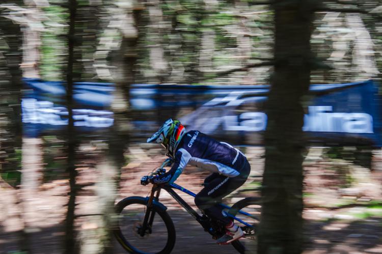 Catalunya se presenta como capital europea del descenso en BTT