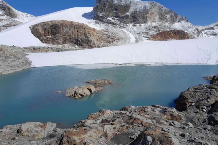 Pralognan-la-Vanoise drena un lago glaciar inestable para evitar una catástrofe alpina
