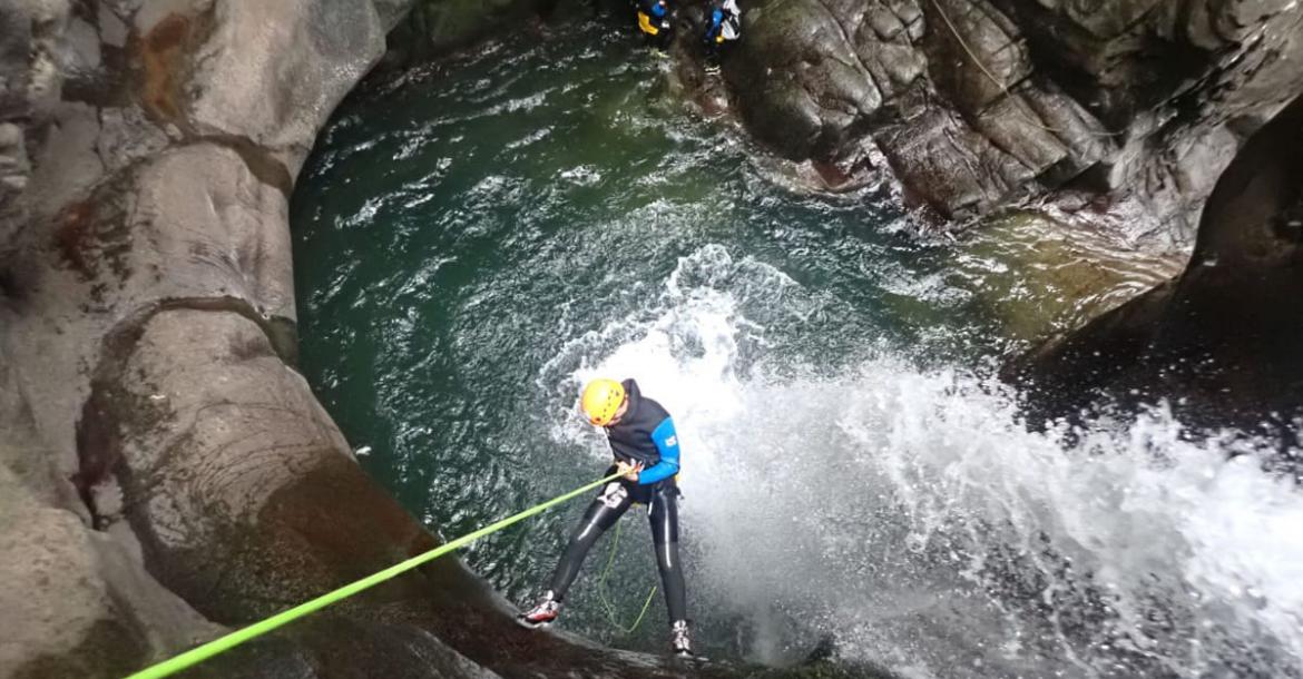 Los 10 descensos de barrancos más espectaculares de España