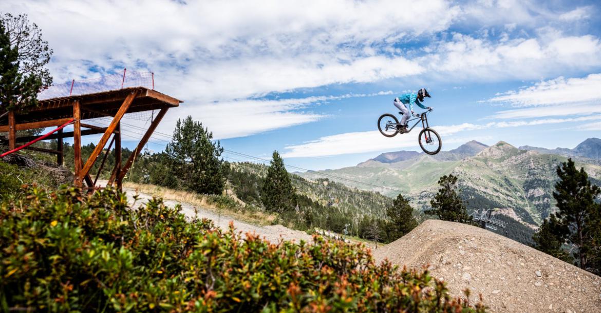 Las estaciones de Grandvalira Resorts apuestan por el ciclismo como motor del verano 2025